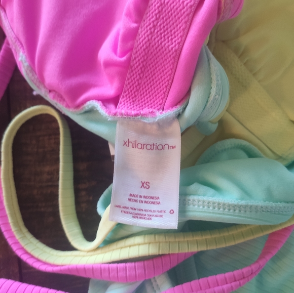 Swimsuit size XS - Picture 2 of 7